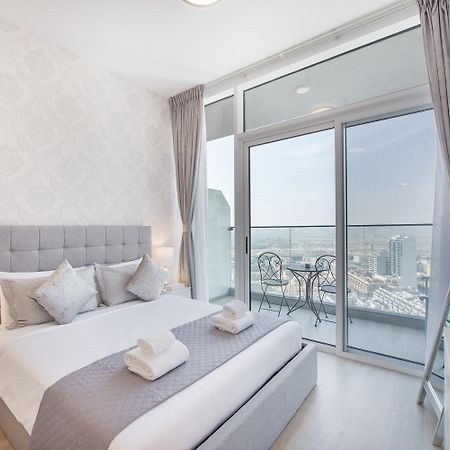 Apartment On 26Th Floor & Beautiful Views Dubai Exterior foto